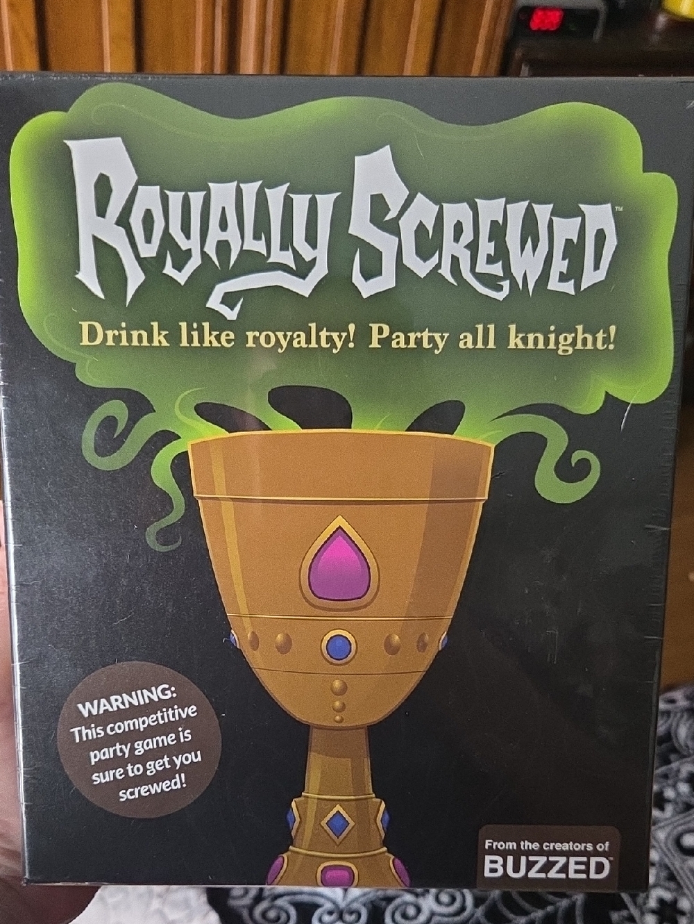 Party Game - Gold Chalice Edition by